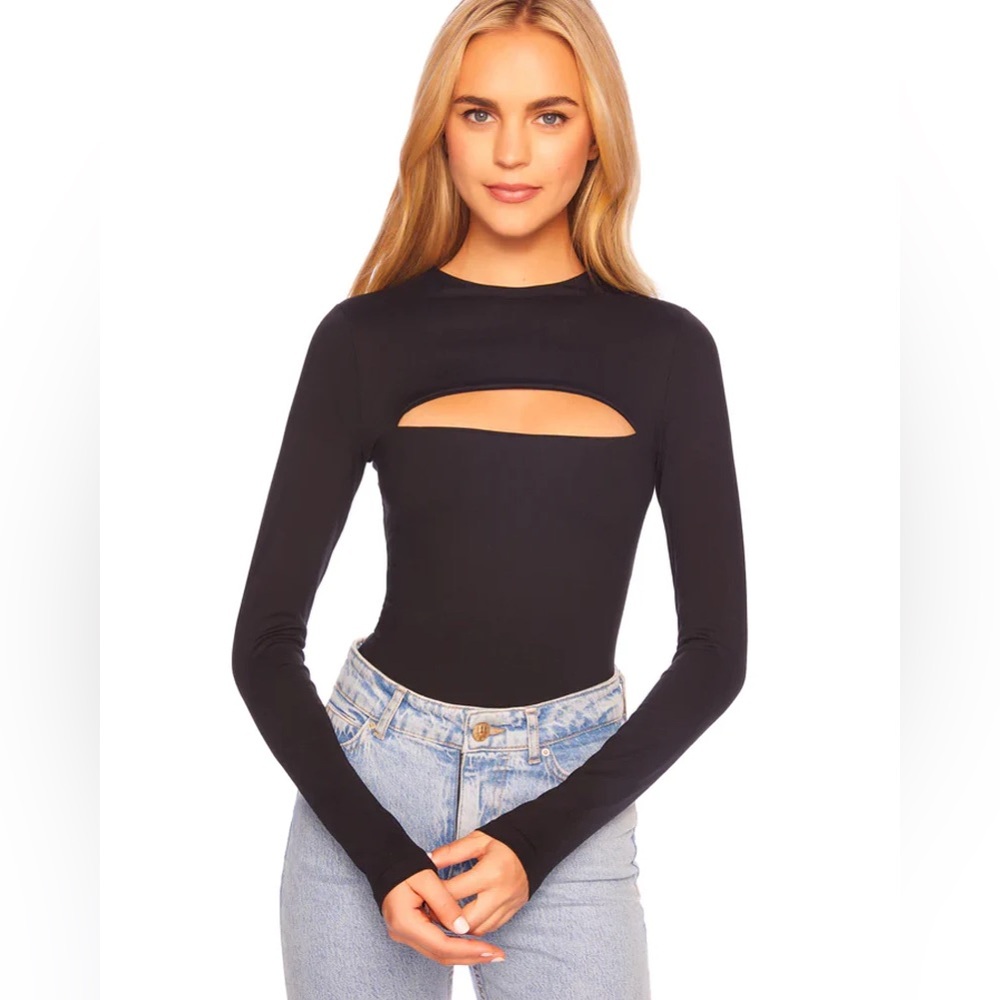 Susana Monaco slit front top black